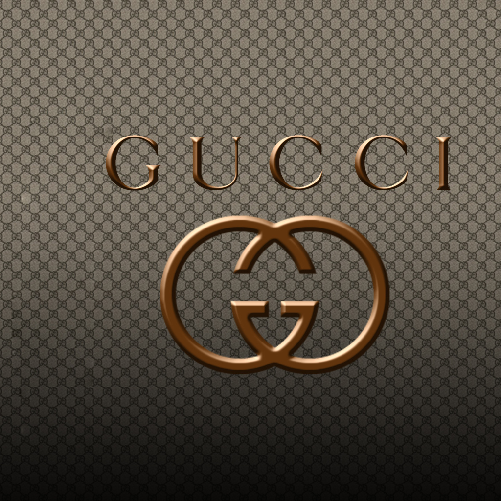 Модная одежда от Gucci