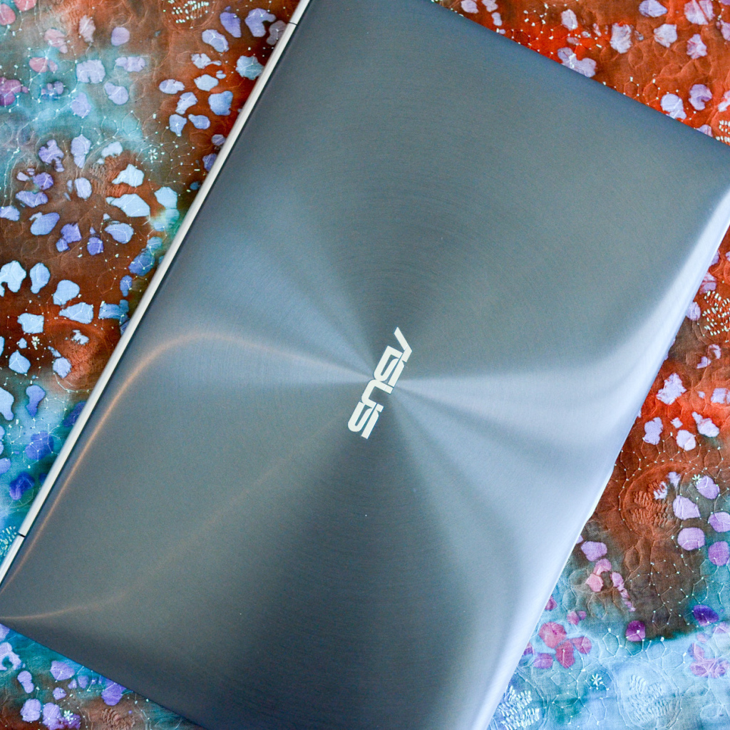 Ноутбук от компании ASUS