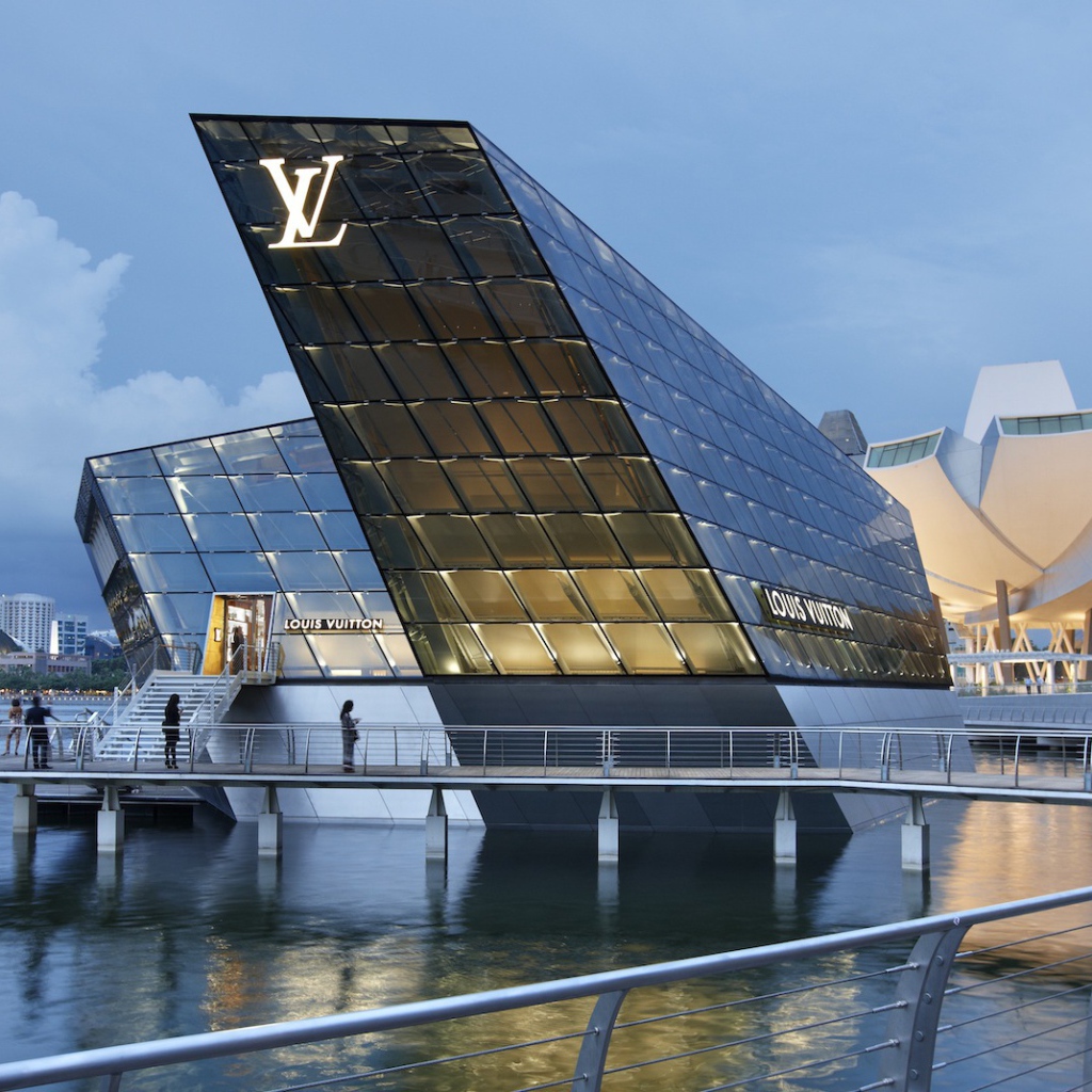 Остров Louis Vuitton