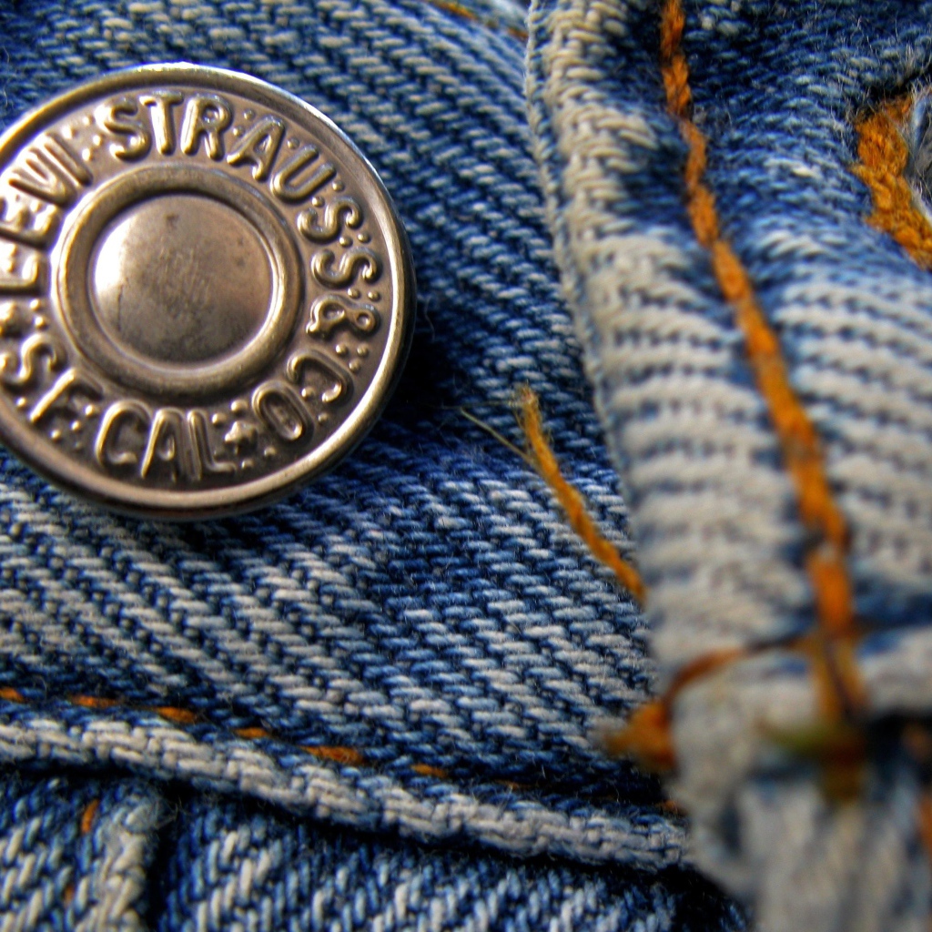 Заклепка на джинсах Levi`s