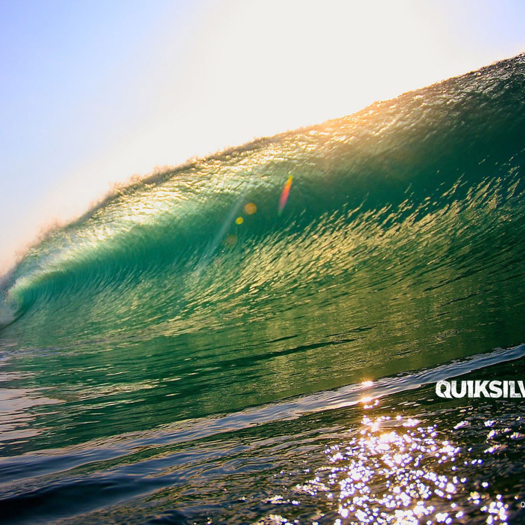 Серфинг на зеленой волне