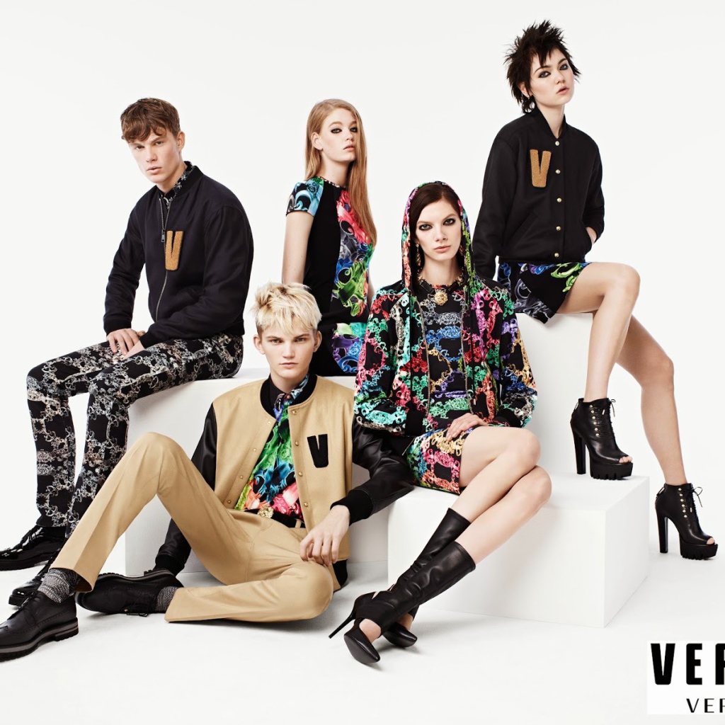 Подростковая одежда от Versace