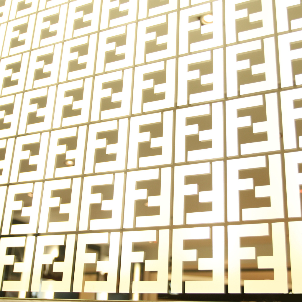 Текстура из логотипа Fendi