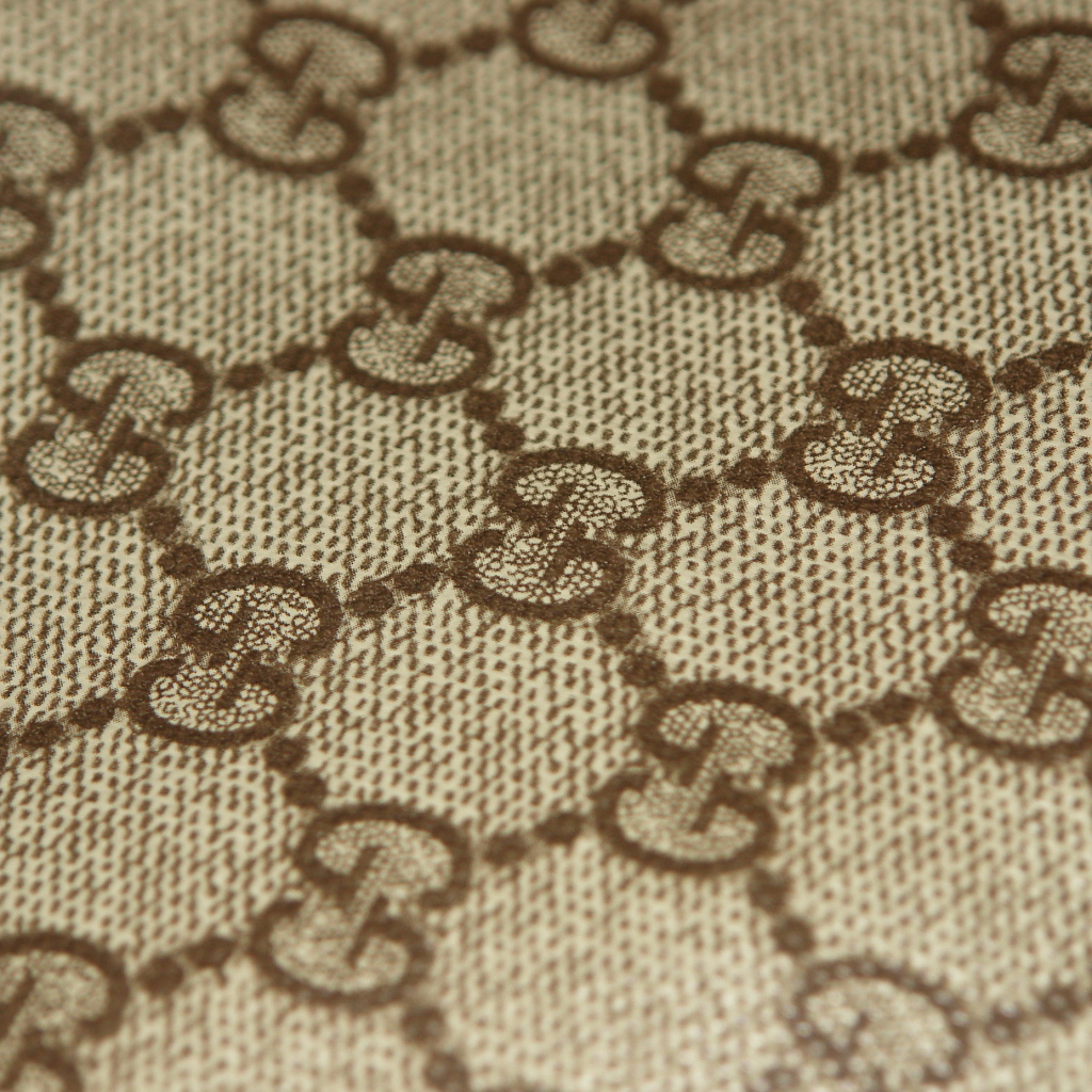 Текстура бренда Gucci