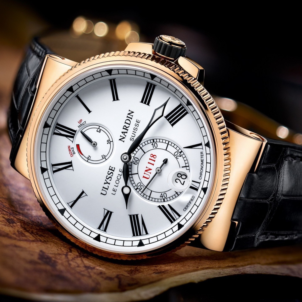 Красивые часы