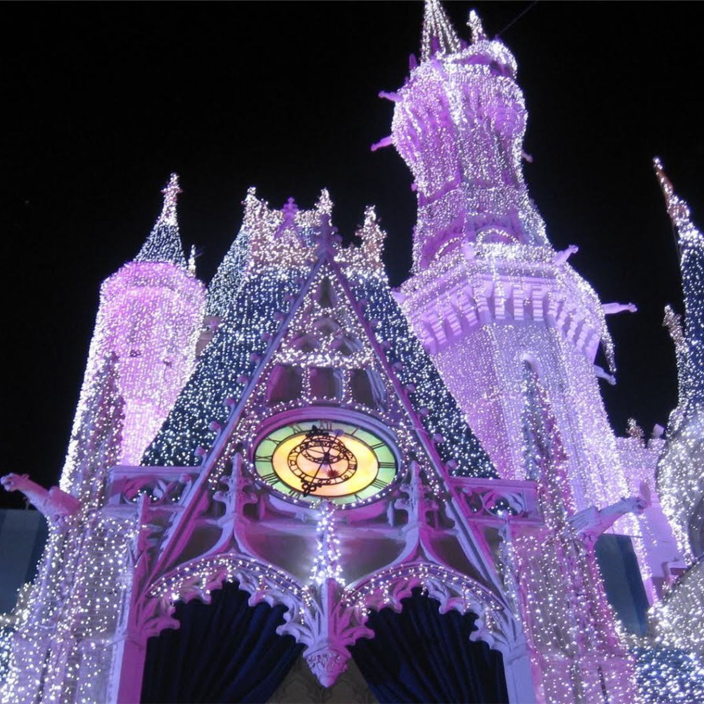 Сказочный дворец Дисней