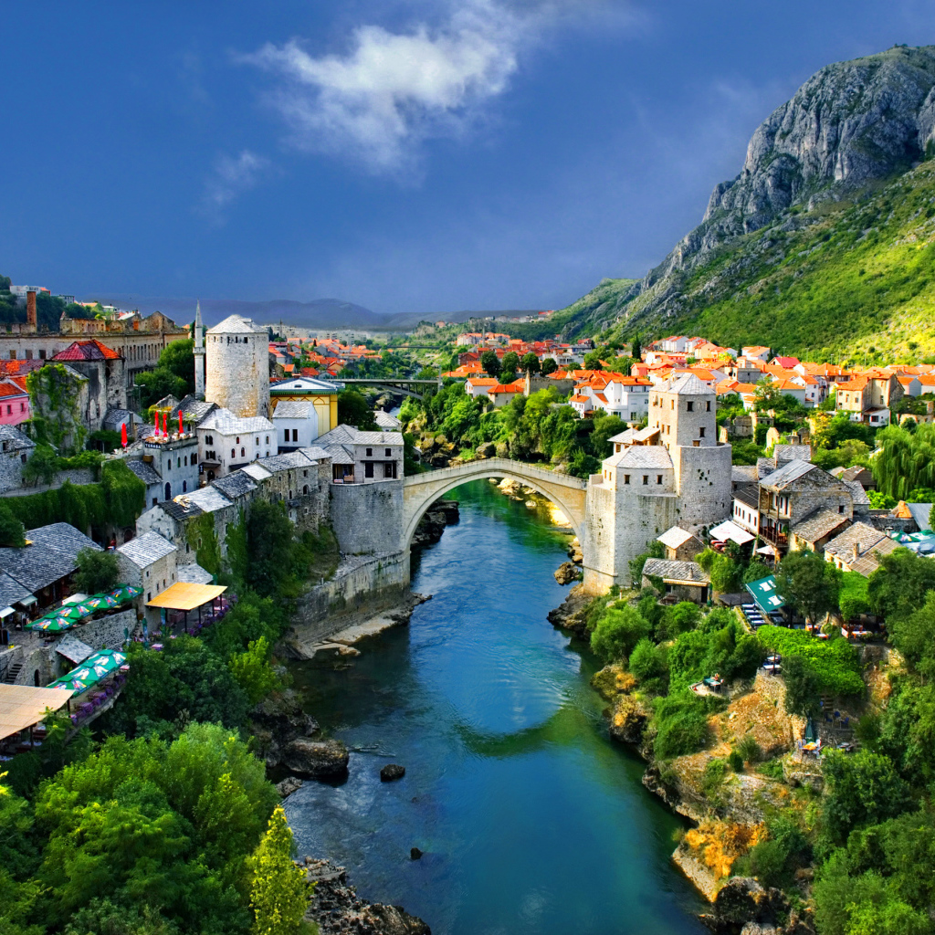 Город в Альпах