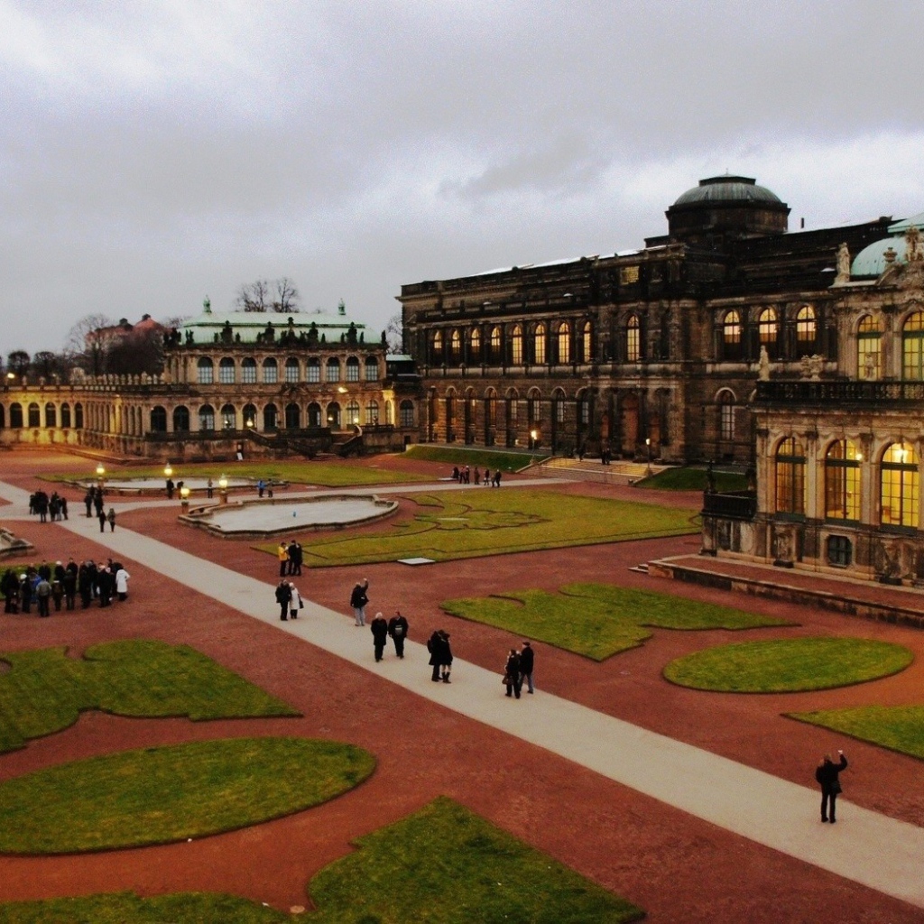 Площадь в Дрездене