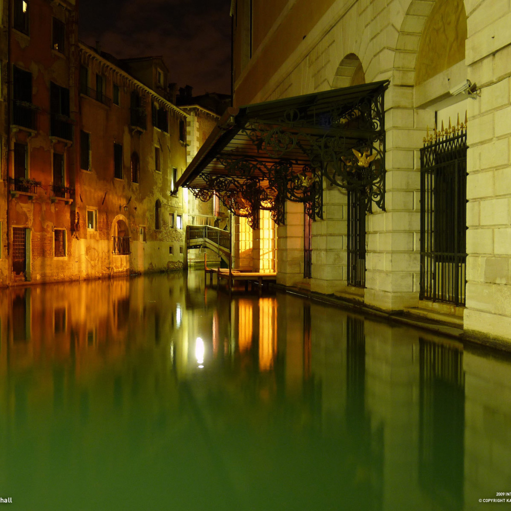Улица в Венеции
