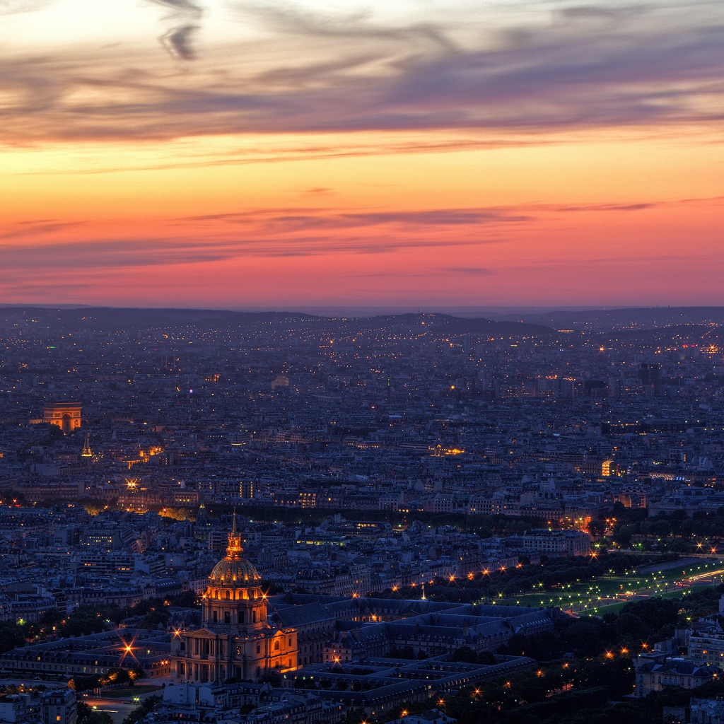 Город на вечерней заре