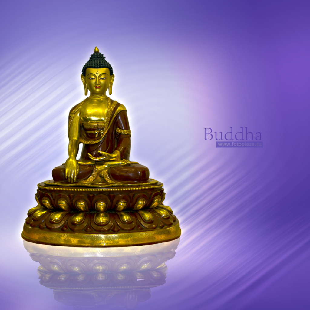 Золотая фигурка Будды