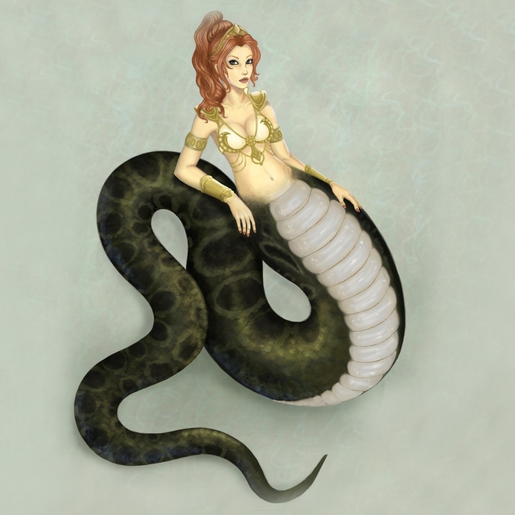 Девушка змея