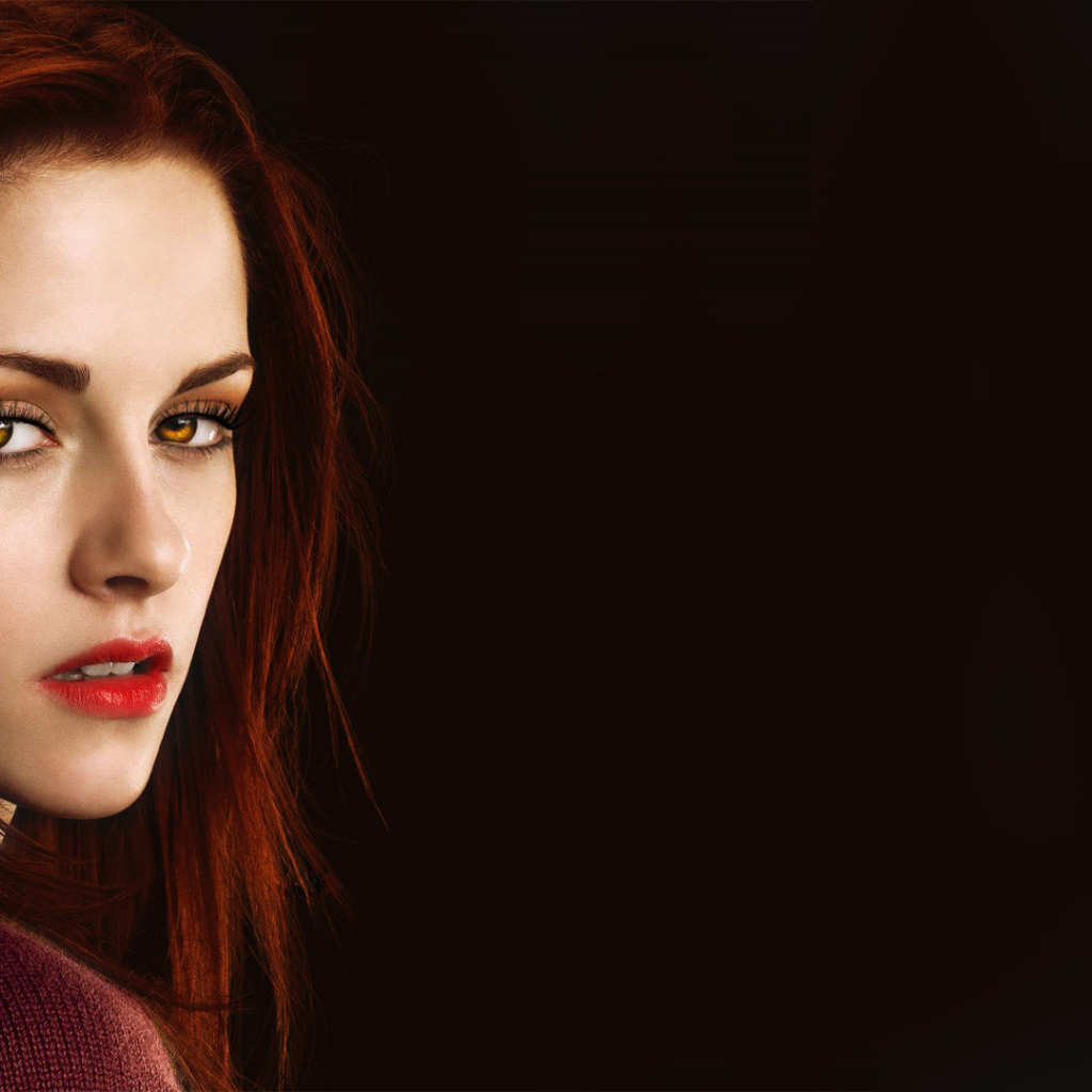 Рыжая девушка вампир