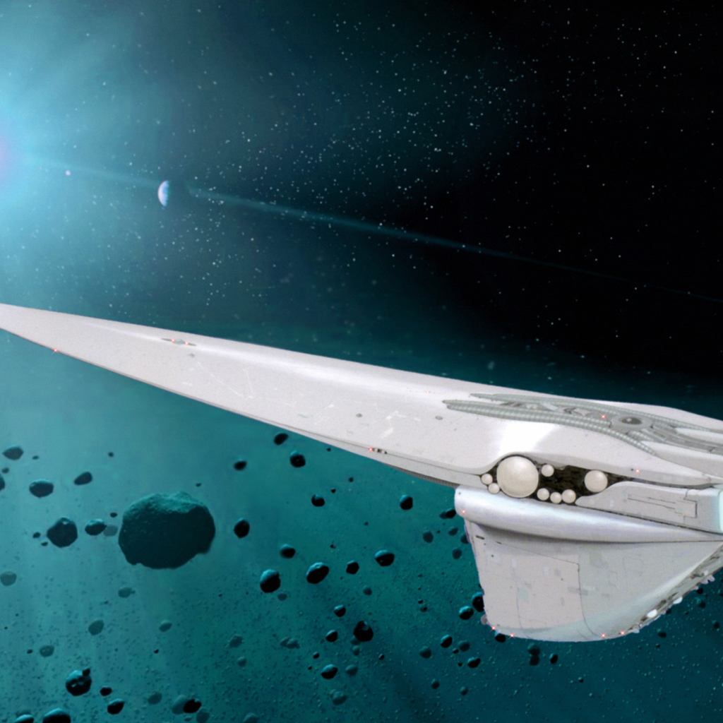 Белый космический корабль