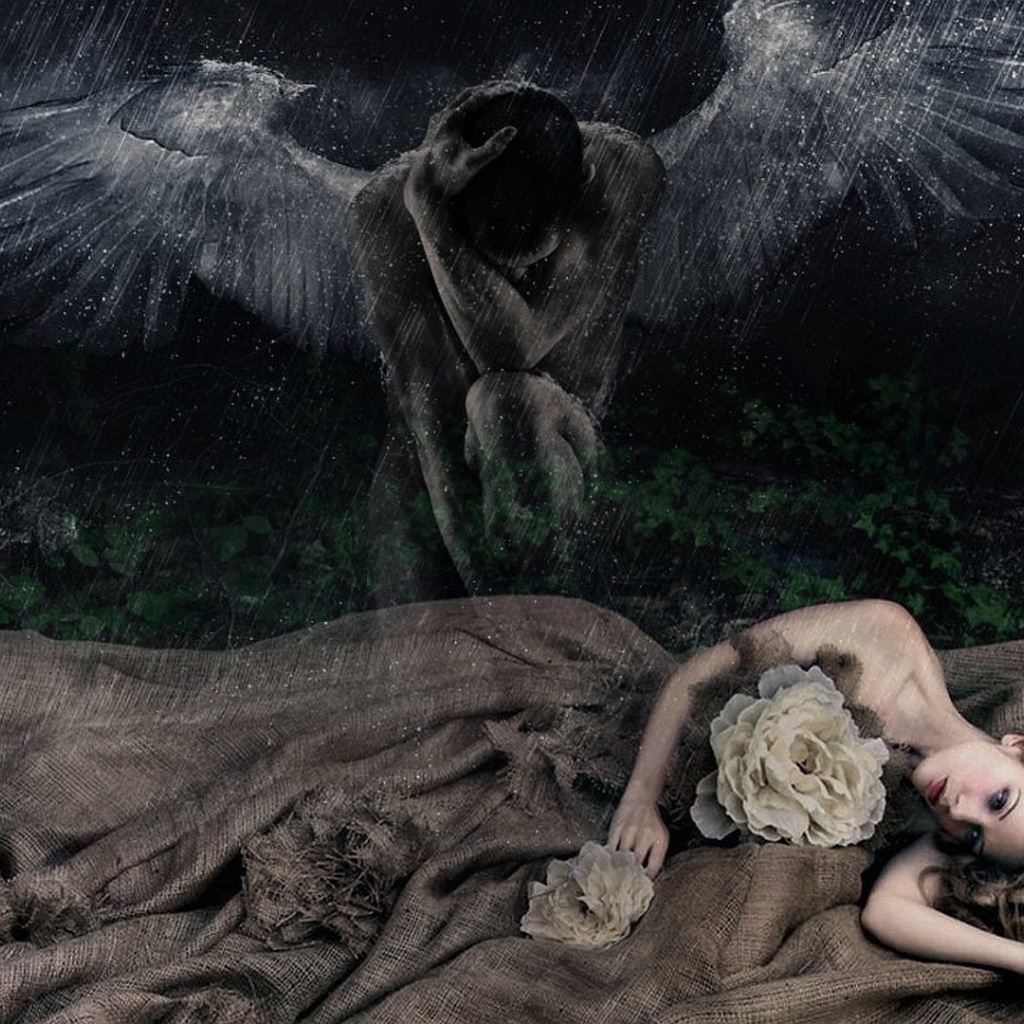 Черный ангел над девушкой
