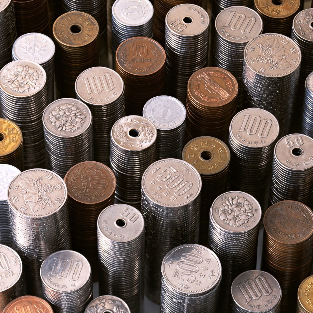 Стопки монет