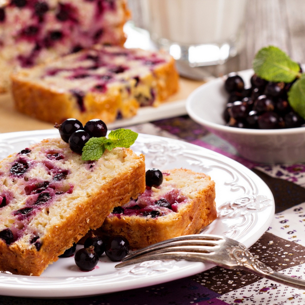 Кекс с черникой
