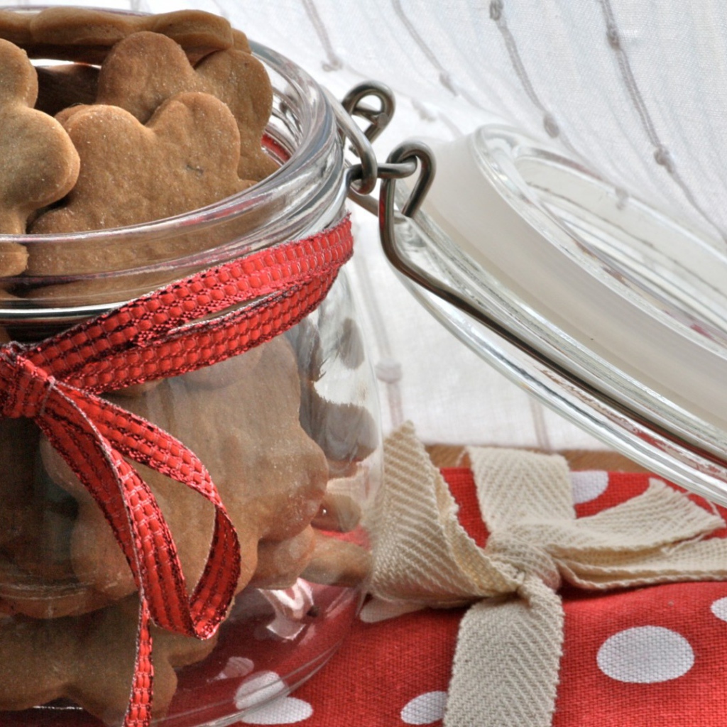 Банка домашнего печенья