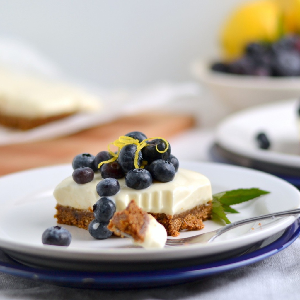 Черничный десерт