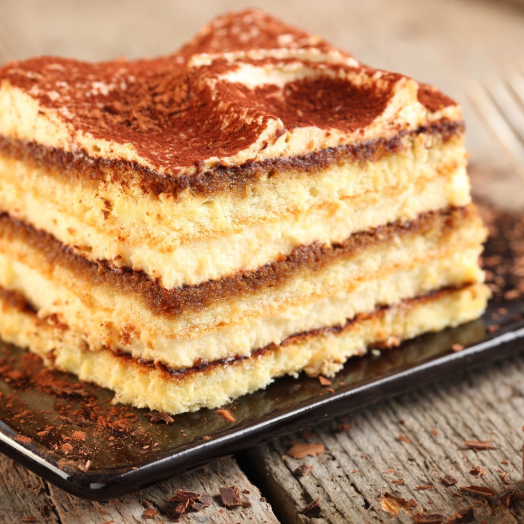 Сдобный торт с кремом