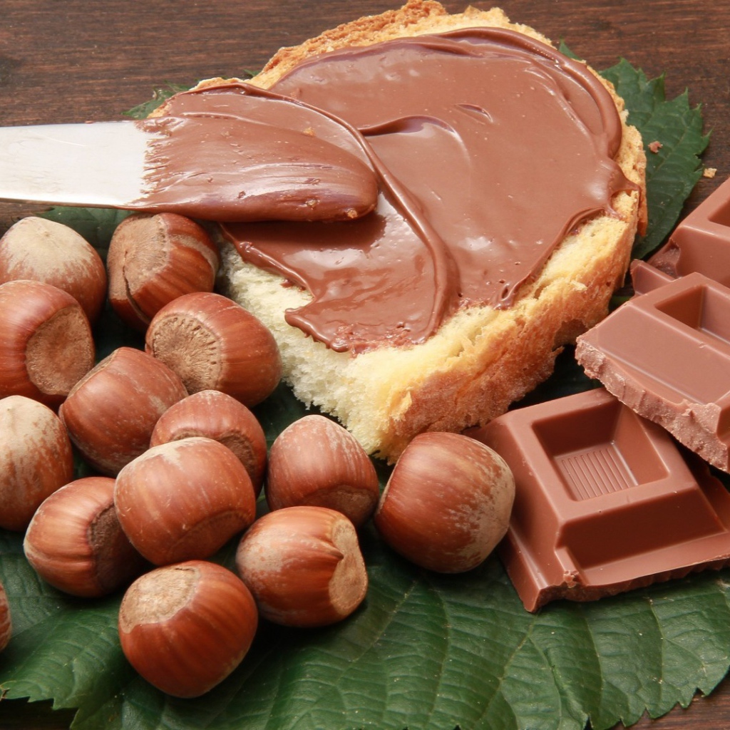 Шоколад с ореховой пастой