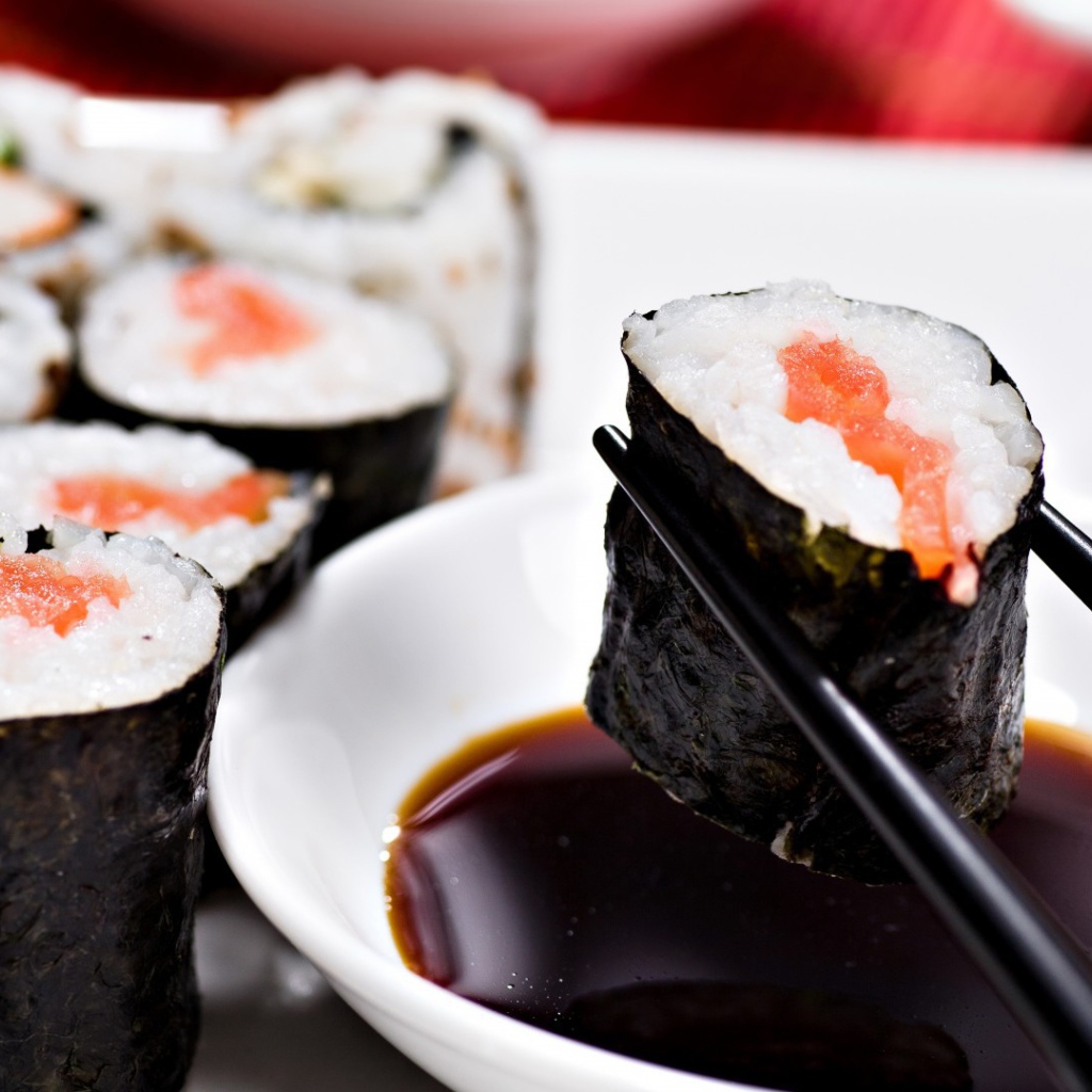 Роллы с семгой