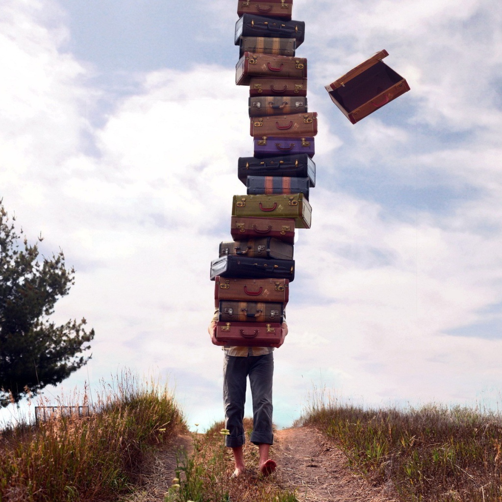 Человек с чемоданами