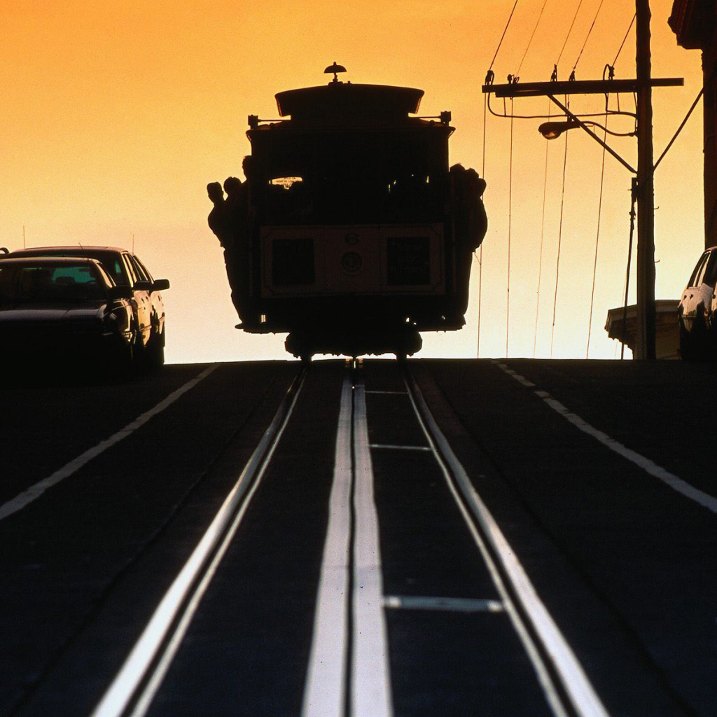 Вагон катится под гору