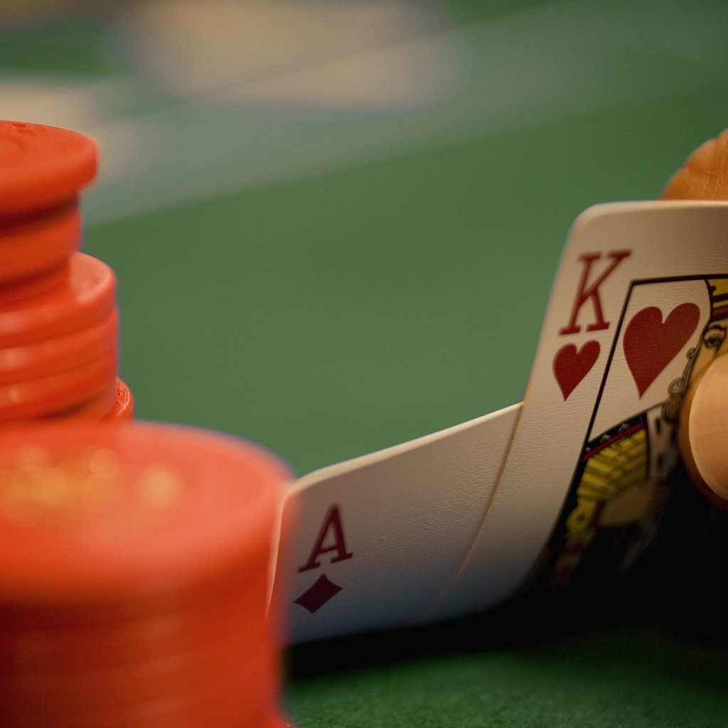 Игра в покер