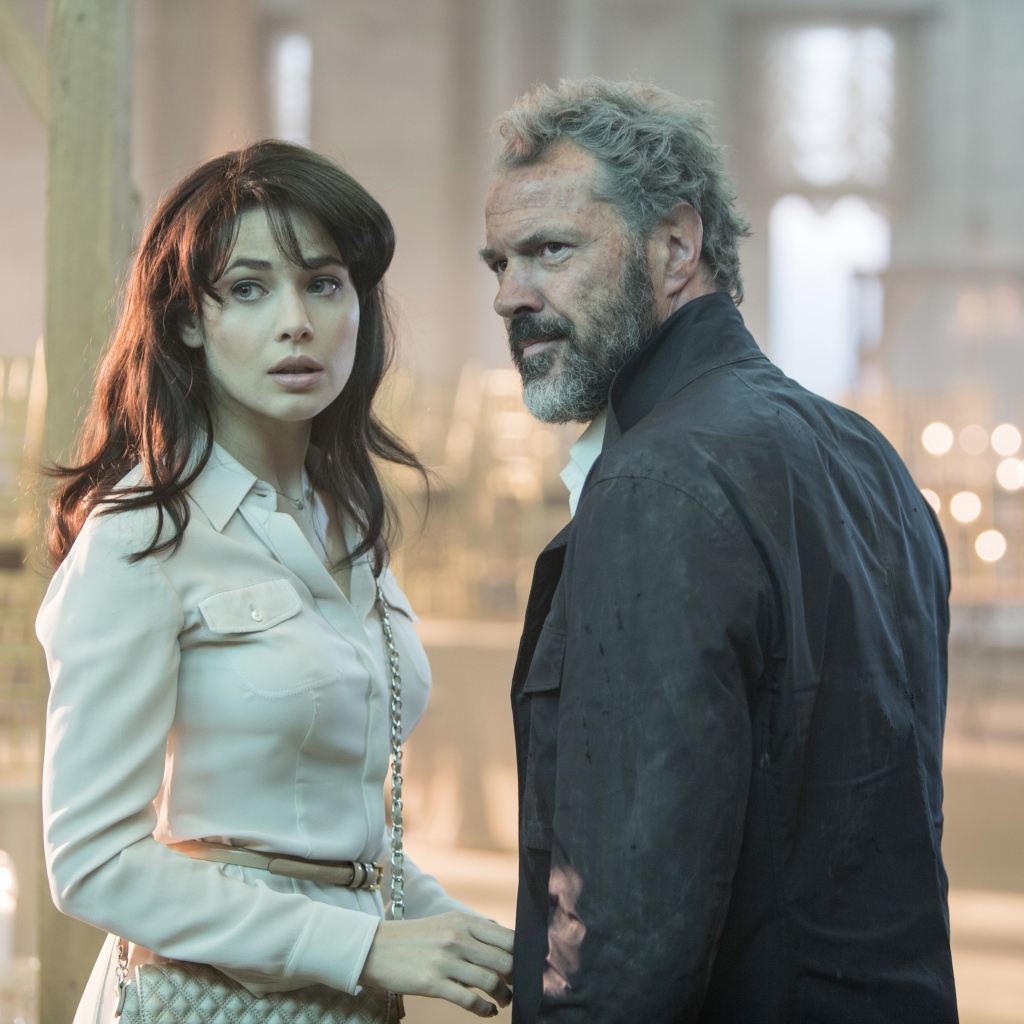 Очаровательная актриса Юлия Снигирь