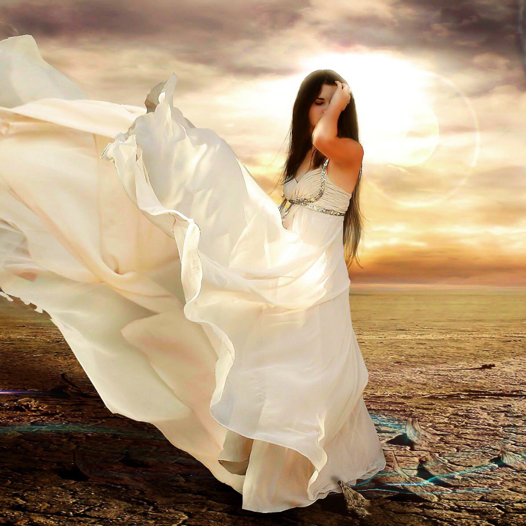 Фантастическое платье у девушки