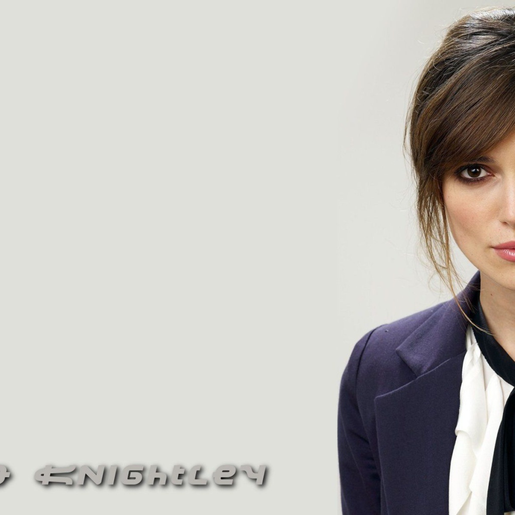 Кира Найтли в костюме