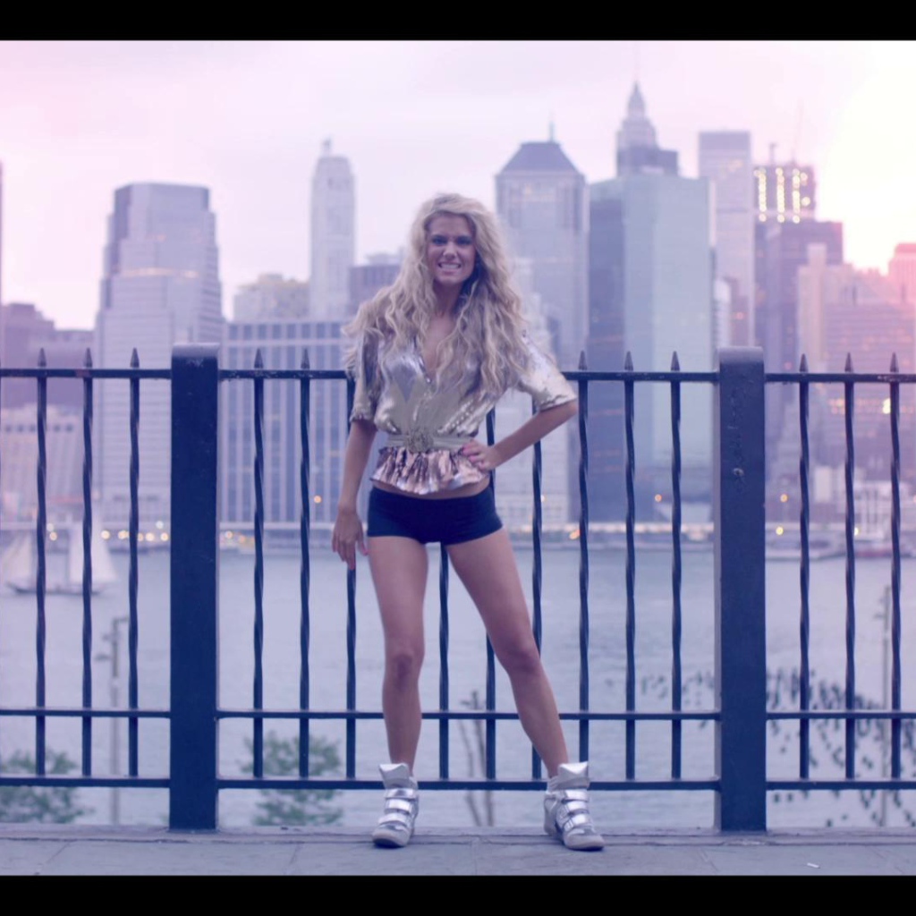 Популярная Юлия Паршута