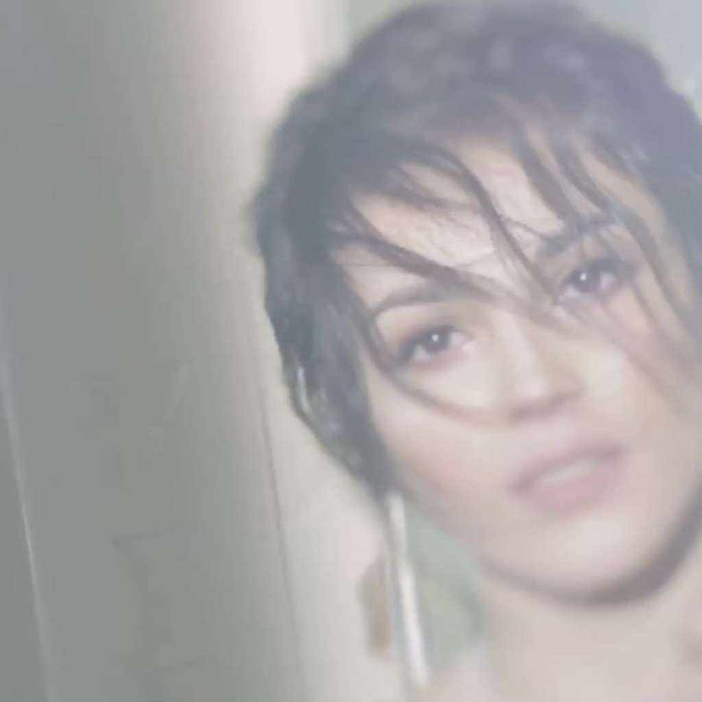 Популярная актриса Сати Казанова