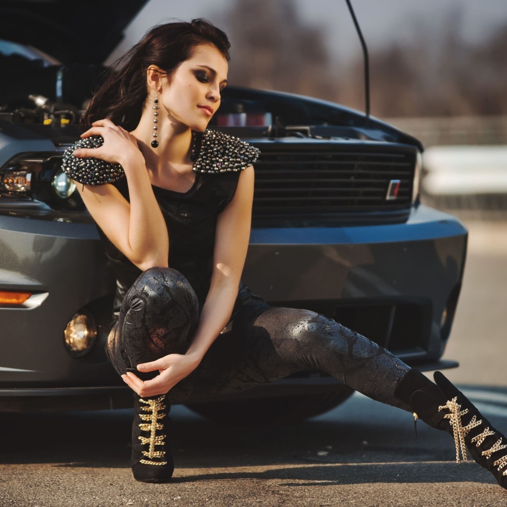 Очаровательная модель Сати Казанова