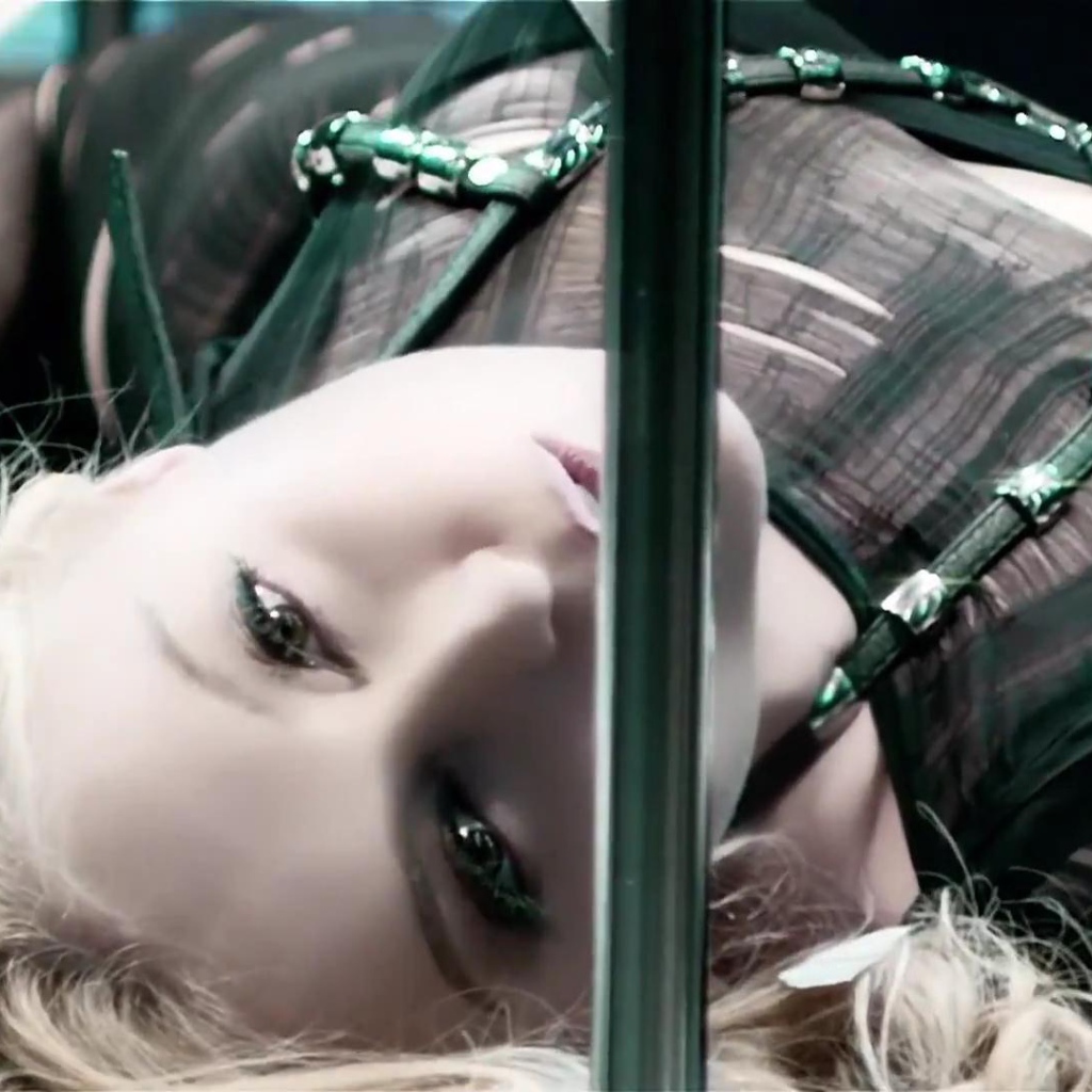 Популярная актриса Анжелика Варум