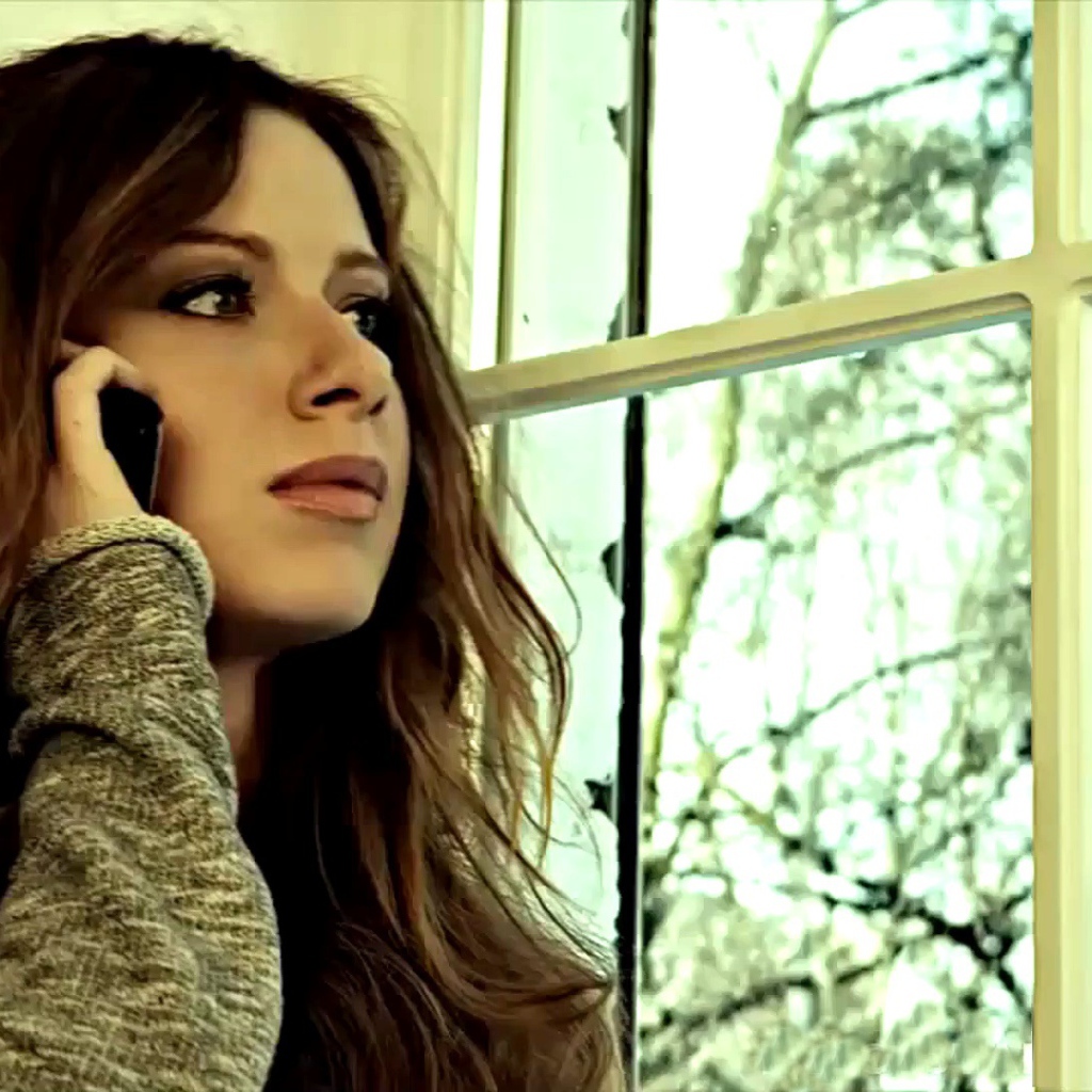 Знаменитая актриса Юлия Савичева