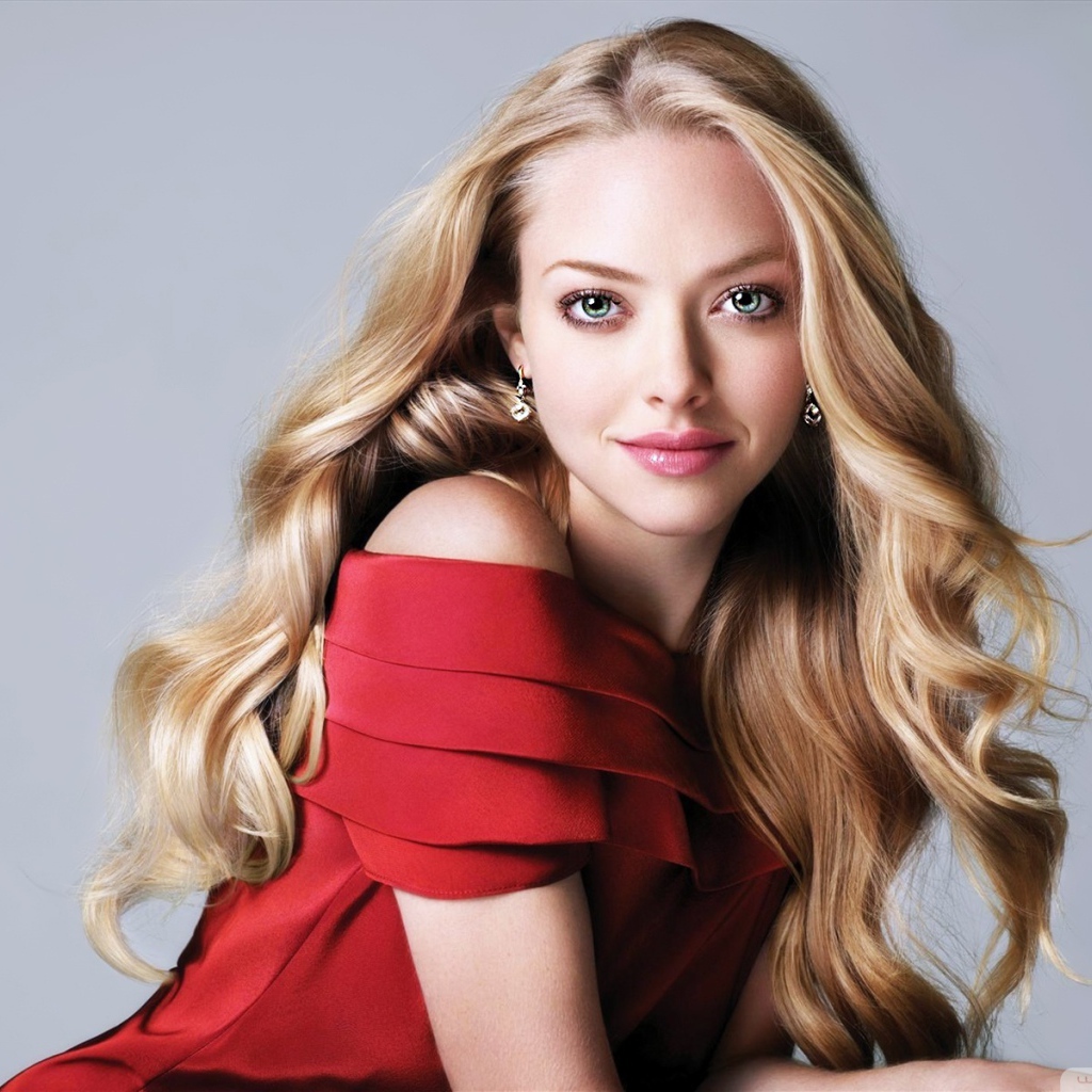 Знаменитая актриса Аманда Сайфред