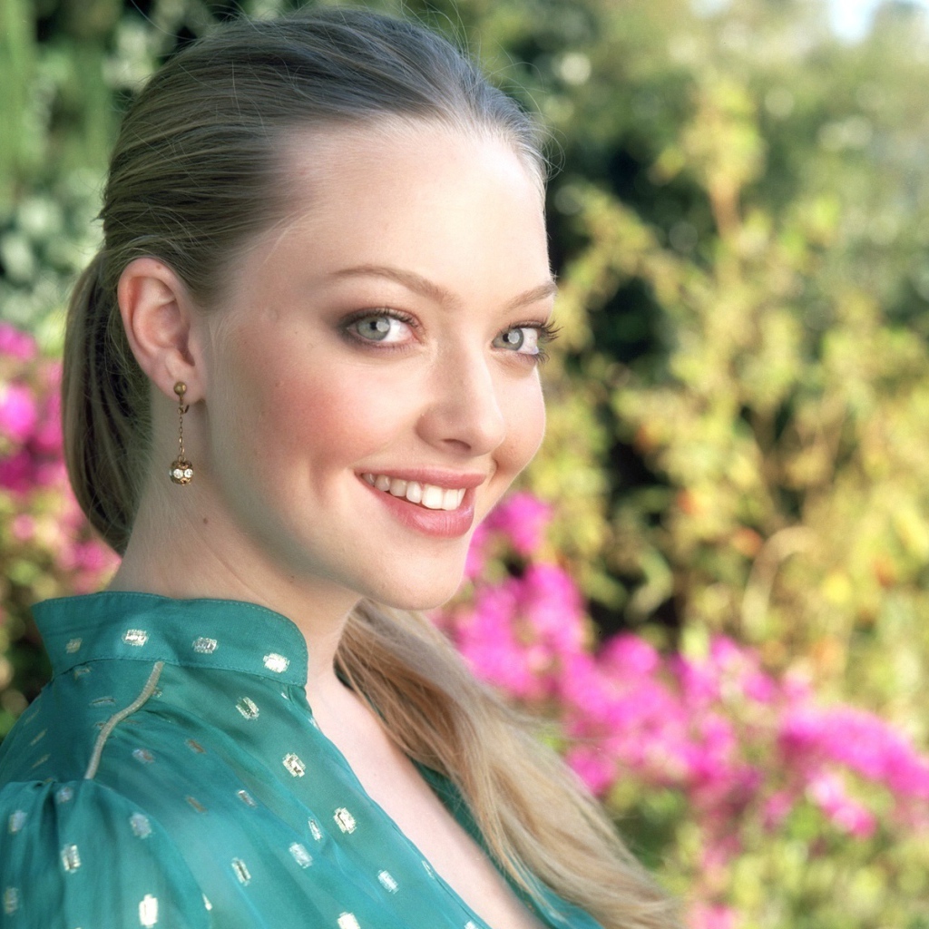 Популярная супермодель Аманда Сайфред