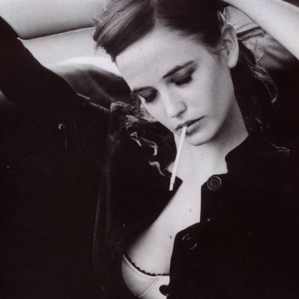 Известная звезда Ева Грин