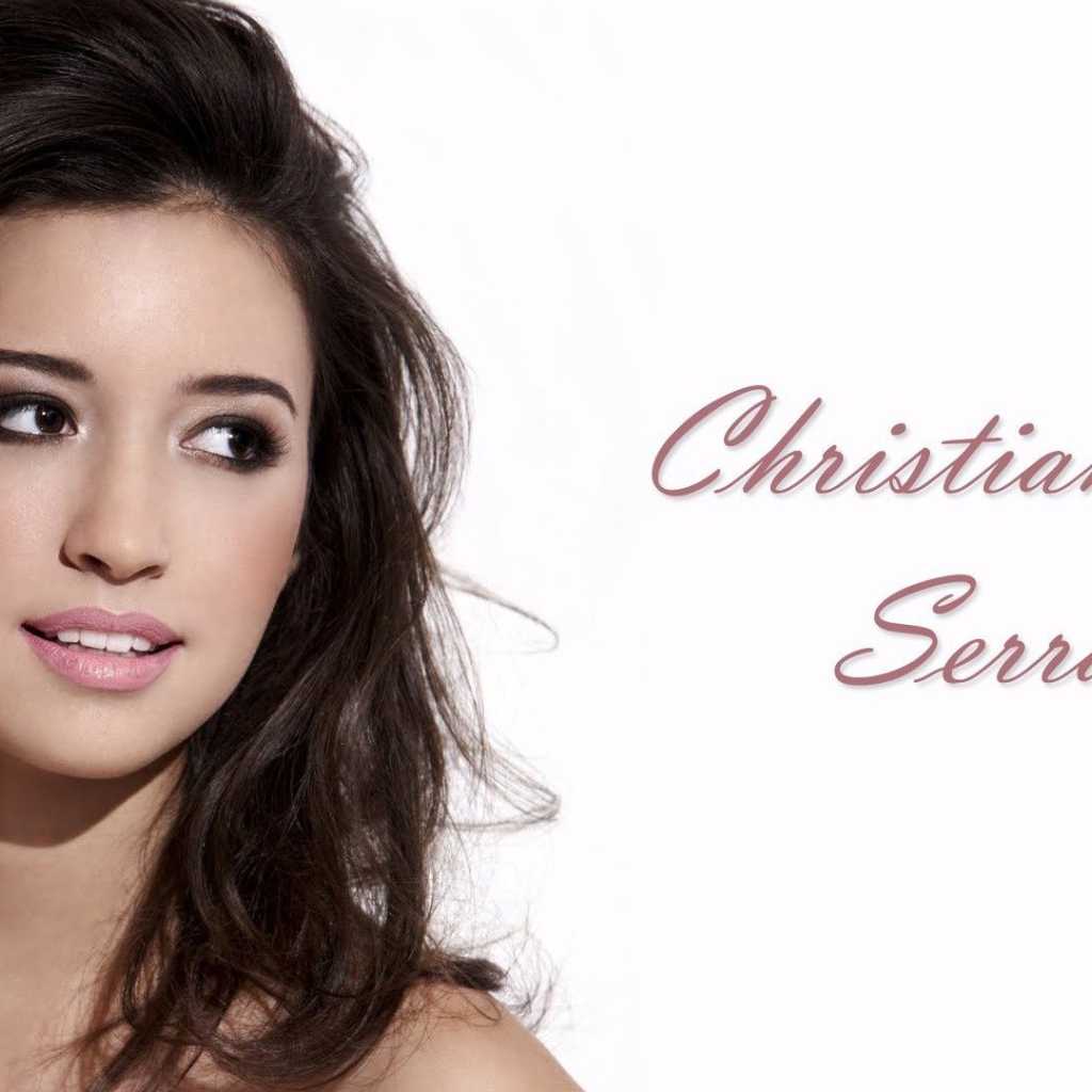 Красивая актриса Кристиан Серратос