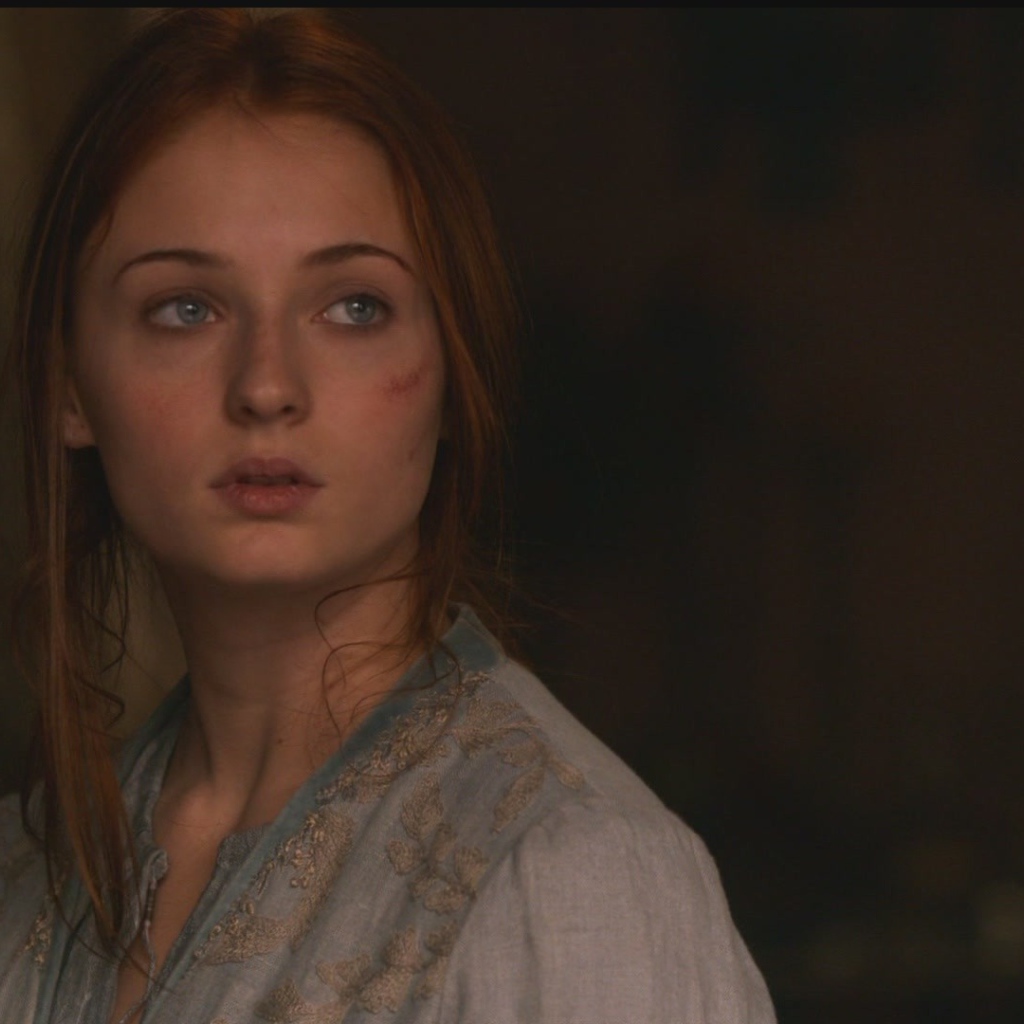 Популярная Софи Тернер