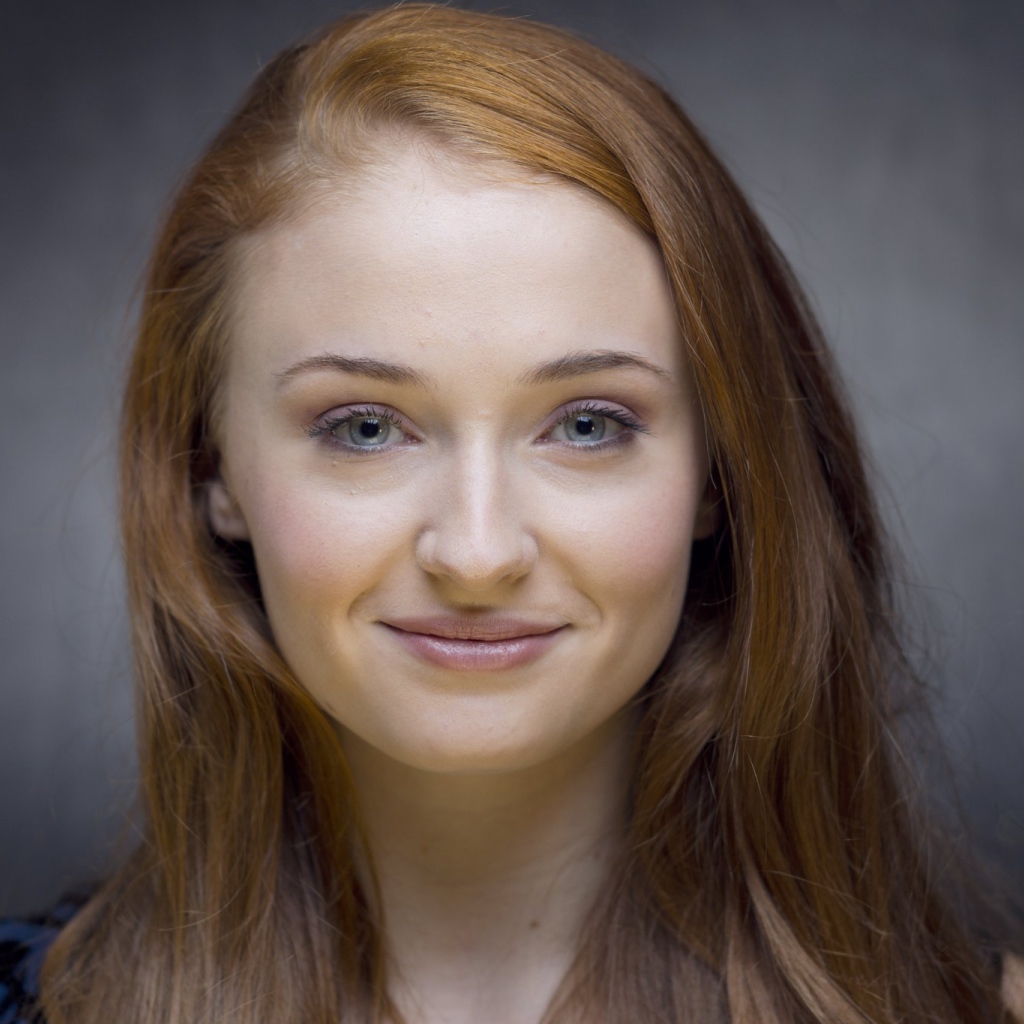 Модель Софи Тернер