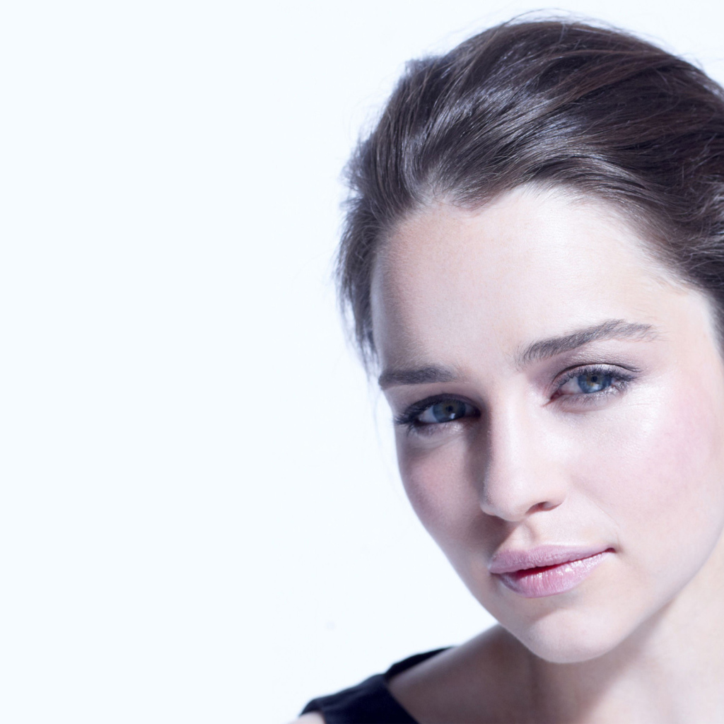 Супермодель Эмилия Кларк