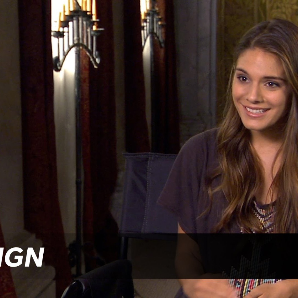 Популярная модель Аделаида Кэйн