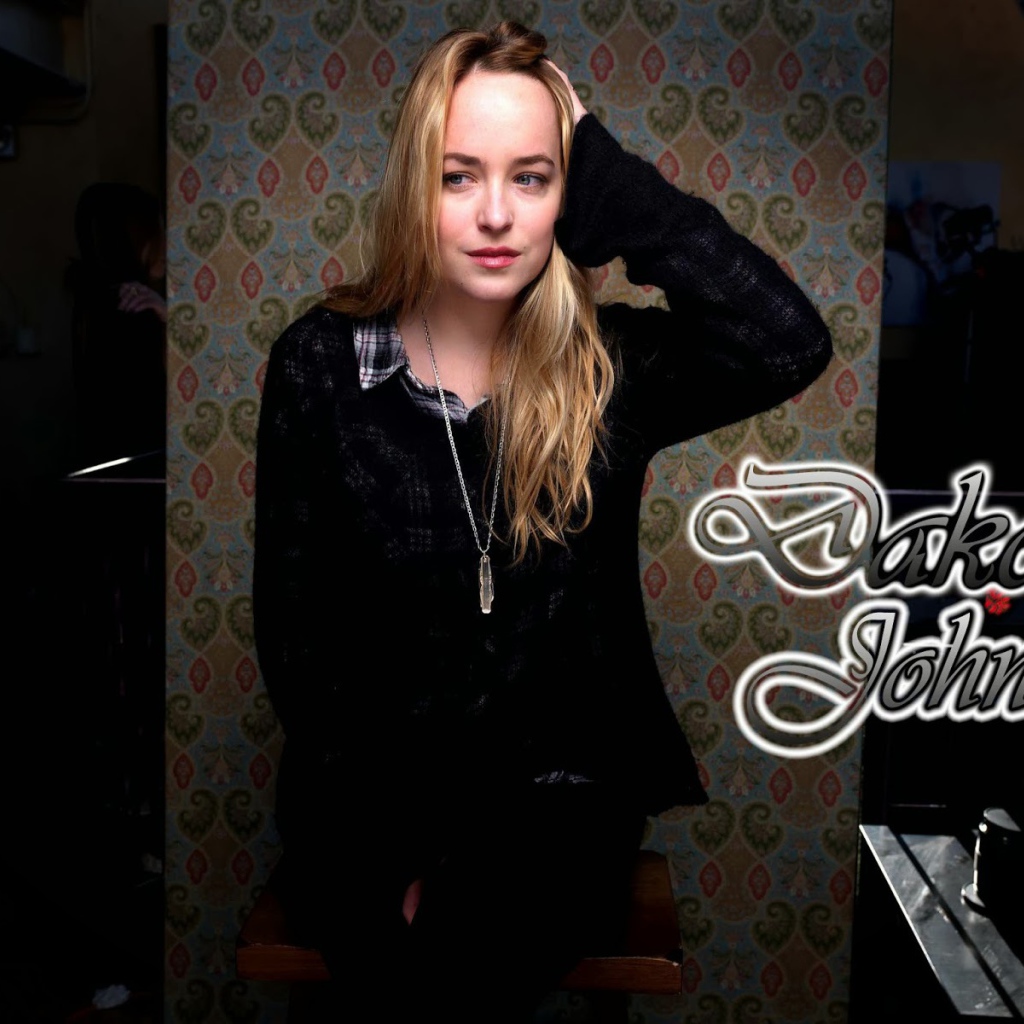 Популярная актриса Дакота Джонсон