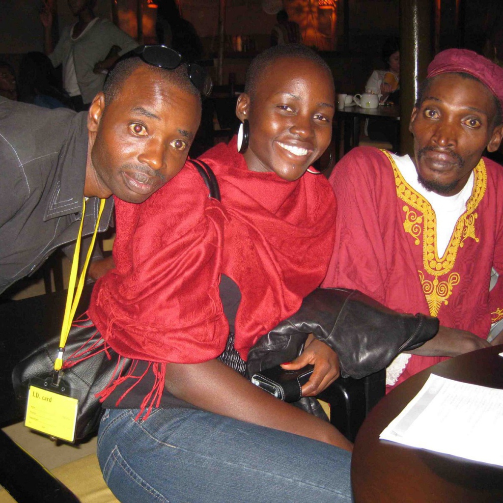 Знаменитая Лупита Нионго