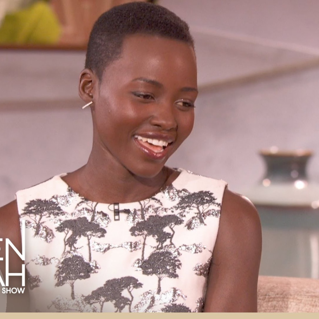 Прекрасная актриса Лупита Нионго