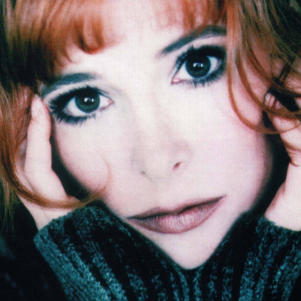 Знаменитая Милен Фармер