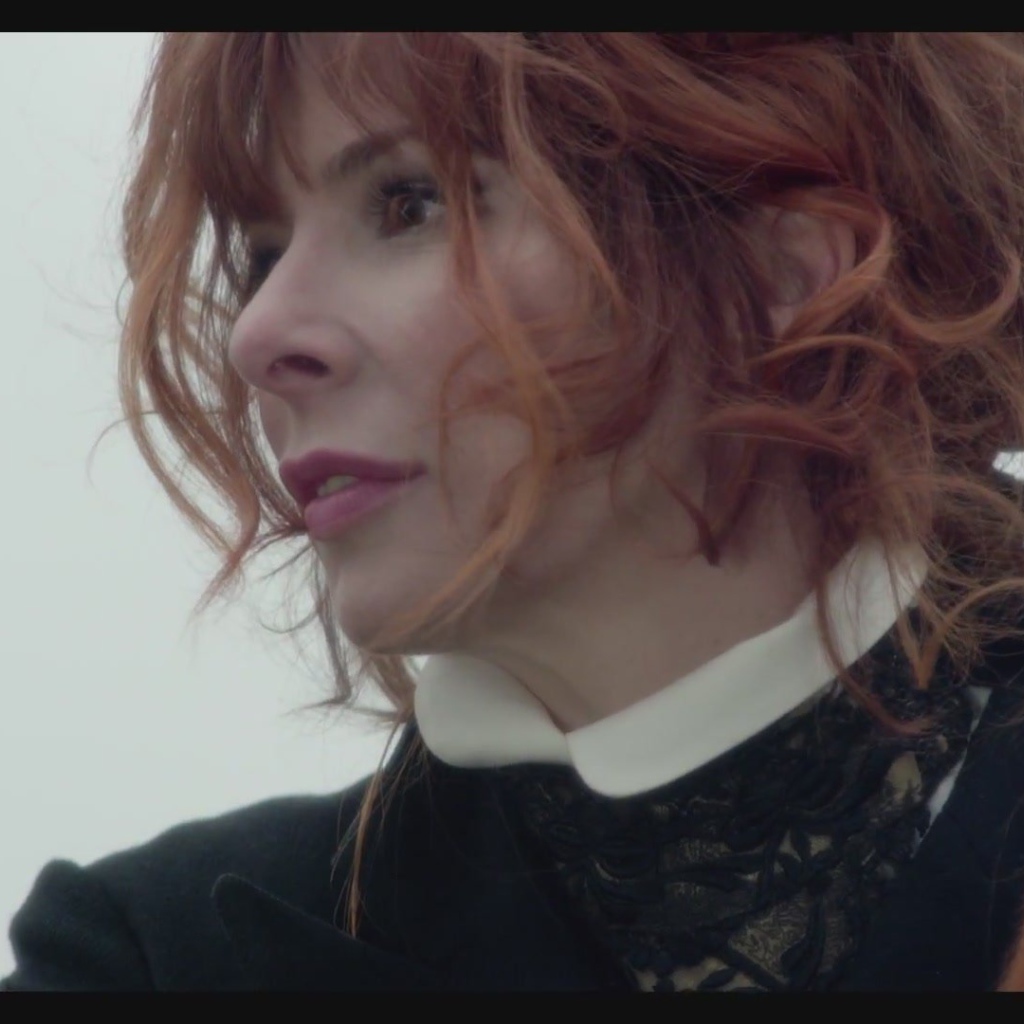 Красивая Милен Фармер